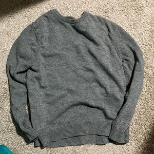 Men’s grey sweater